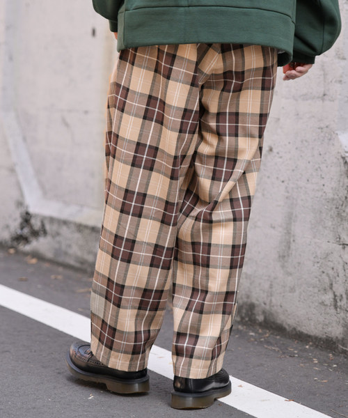 kutir（クティール）の「チェックワイドスラックス（その他パンツ・メンズ・ダークブラウン/ベージュ/ネイビー・SMALL/MEDIUM/LARGE）」の16枚目の写真