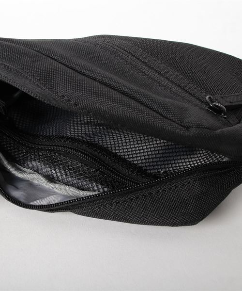 JACKROSE(ジャックローズ)の「USB・CHARGING・ZIPショルダーBAG(ショルダーバッグ・メンズ・ブラック/カモフラージュ・FREE)」の5枚目の写真