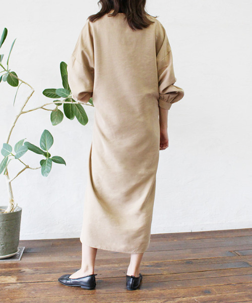 MODE ROBE(モードローブ)の「デザインワンピース(ワンピース・レディース・ブラック/ブラウン/ベージュ・FREE)」の12枚目の写真