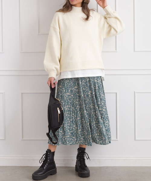 SpRay（スプレイ）の「花柄プリーツスカート（スカート・レディース・ブラック/オレンジ/ブルー/ライトベージュ・FREE）」の17枚目の写真