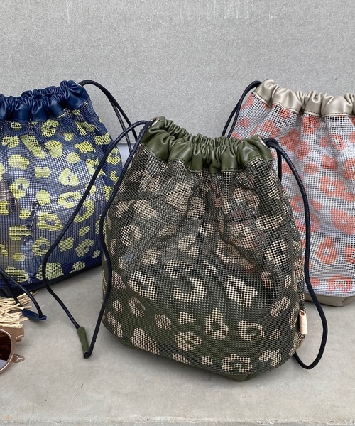 Beau're(ヴュレ)の「BEAURE ヴュレ レオパード メッシュ 巾着 ショルダー(ショルダーバッグ)」|カーキ