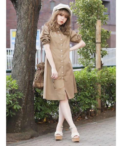 dazzlin（ダズリン）の「ビスチェシャツワンピース（ワンピース・レディース・ベージュ/ブラウン/オフホワイト・FREE）」の15枚目の写真