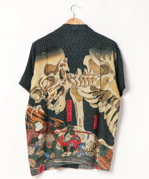 カヤ（カヤ）の「【カヤ】浮世絵メンズシャツ（シャツ/ブラウス・メンズ・ホワイト/ブラック/ネイビー/ブルー/ダークネイビー/ベージュ/グレー/ダークパープル/レッド/ホワイト系その他/ダークグレー/ダークベージュ・FREE）」の17枚目の写真