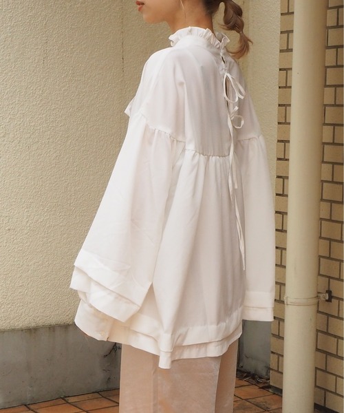 tiptop（ティップトップ）の「フリル衿リボンフレアブラウス（シャツ/ブラウス・レディース・ブラック/パープル/オフホワイト/グリーン・FREE）」の7枚目の写真