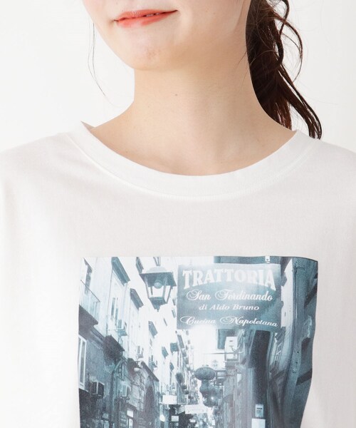 pink adobe（ピンクアドベ）の「◆【M-LL/USAコットン】フォトプリント ロンT（Tシャツ/カットソー・レディース・オフホワイト/ライトグレー/チャコールグレー/ベビーピンク・38/40/42）」の5枚目の写真