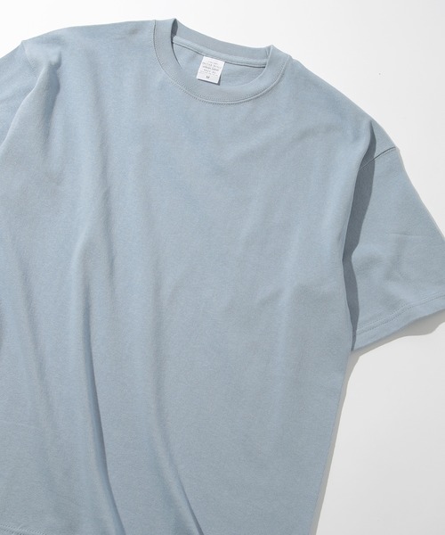 United Athle（ユナイテッドアスレ）の「1枚でも透けない、コスパ最高のTシャツ！【United Athle】9.1オンス マグナムウェイト ビッグシルエット プレミアムコットンTシャツ シンプル半袖無地T スーパーヘビーウェイト 厚手 綿100% ユニセックス 4411（Tシャツ/カットソー・メンズ・ホワイト/ブラック/カーキ/ナチュラル/グレイッシュブルー/グレー/ブルー系その他6/スモーキーグリーン系/ブラック系その他2/ネイビー・L/XL/M）」の9枚目の写真