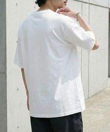 United Athle（ユナイテッドアスレ）の「1枚でも透けない、コスパ最高のTシャツ！【United Athle】9.1オンス マグナムウェイト ビッグシルエット プレミアムコットンTシャツ シンプル半袖無地T スーパーヘビーウェイト 厚手 綿100% ユニセックス 4411（Tシャツ/カットソー）」