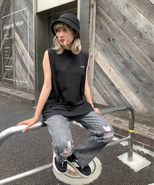 RASVOA(ラスボア)の「シンプルフリンジバケットハット(ハット・レディース・ブラック/オフホワイト・FREE)」の7枚目の写真