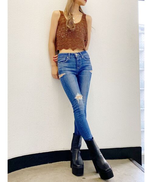 GYDA（ジェイダ）の「BOTH SIDE RIPPEDデニムスキニーパンツ（デニムパンツ・レディース・ライトブルー/ブルー・SMALL/MEDIUM/X-SMALL）」の15枚目の写真