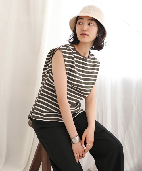 Bab(バブ)の「【WEB限定】配色パイピングボーダートップス(Tシャツ/カットソー・レディース・ラベンダー/ライトグリーン/カーキ/ブラウン/ネイビー・FREE)」の3枚目の写真