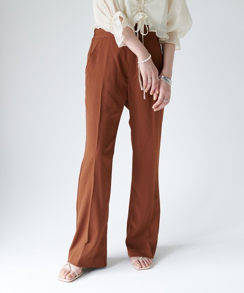 DISCOAT（ディスコート）の「センタープレススラックスパンツ（その他パンツ・レディース・ブラック/オレンジ/アイボリー/パープル/ブラウン/ピンク/グリーン/イエロー/ライム/サックスブルー/サーモンピンク/ダークグリーン/ダークブルー/レッド系その他・LARGE/MEDIUM/SMALL）」の19枚目の写真