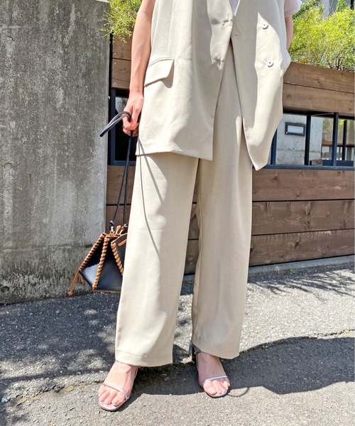 Omekashi(オメカシ)の「ダブルタックパンツ(スラックス・レディース・ブラック/パープル/アイボリー・38/36)」の1枚目の写真
