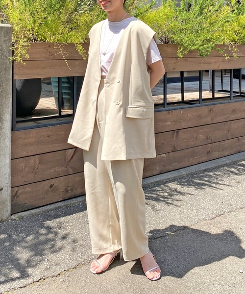 Omekashi(オメカシ)の「ダブルタックパンツ(スラックス・レディース・ブラック/パープル/アイボリー・38/36)」の17枚目の写真