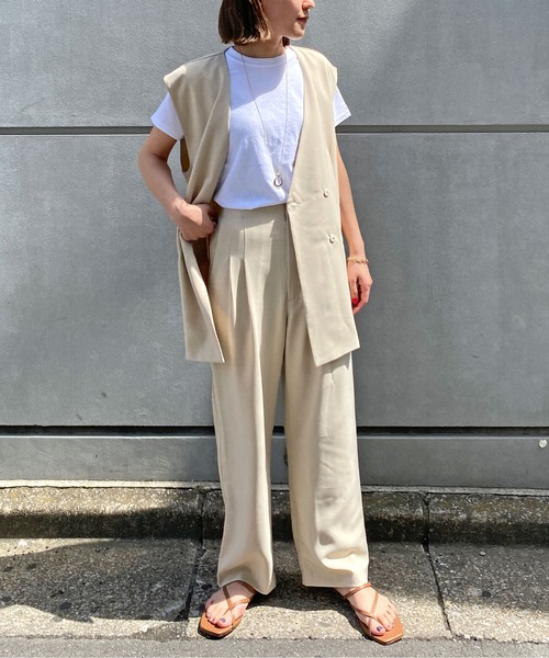 Omekashi(オメカシ)の「ダブルタックパンツ(スラックス・レディース・ブラック/パープル/アイボリー・38/36)」の21枚目の写真