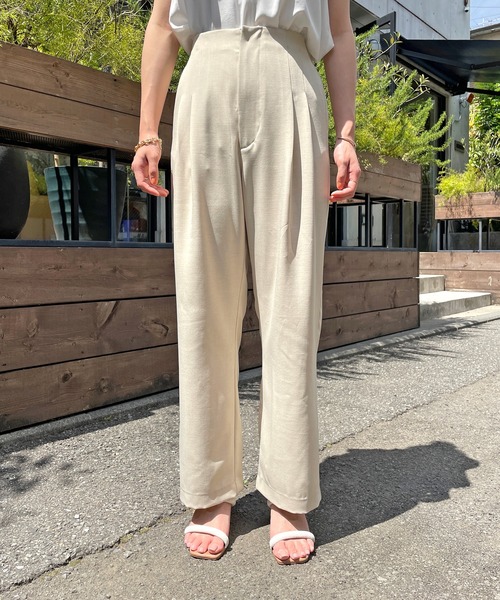 Omekashi(オメカシ)の「ダブルタックパンツ(スラックス・レディース・ブラック/パープル/アイボリー・38/36)」の14枚目の写真