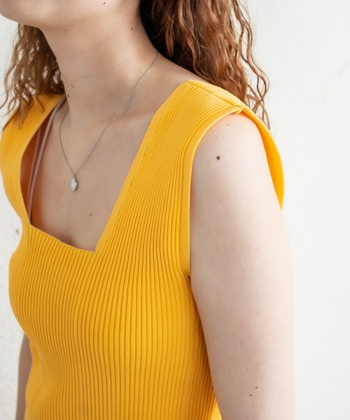 mystic（ミスティック）の「ニットリブタンクトップ（タンクトップ・レディース・ブラック/ピンク/イエロー/オレンジ/アイボリー・FREE）」の12枚目の写真