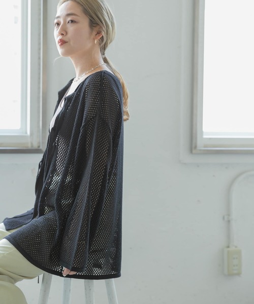 ITEMS URBANRESEARCH（アイテムズ アーバンリサーチ）の「メッシュ2WAYカーディガン（カーディガン/ボレロ・レディース・ブラック/ベージュ/オフホワイト・FREE）」の10枚目の写真