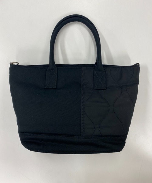 AVIREX(アヴィレックス)の「【直営店限定】2ウェイキルティングミニトートバッグ/ 2WAY QUILTING MINI TOTE BAG(トートバッグ・レディース・アイボリー/ブラック/オリーブ・FREE)」の9枚目の写真
