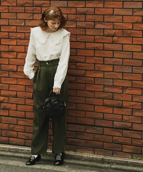 BONLECILL（ボンルシール）の「ボリュームスリーブ 2way フリルビッグカラーブラウス（シャツ/ブラウス・レディース・ブラック/パープル/オフホワイト/ネイビー/ブルー系1/ブラック系1/ネイビー系1/ブラック系その他/ネイビー系2/ブルー・FREE）」の14枚目の写真