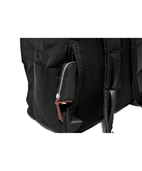 DEVICE(デバイス)の「【WEARISTA tai × DEVICE コラボ】Rename フロントプレート バックパック(バックパック/リュック・メンズ・ブラック・FREE)」の6枚目の写真