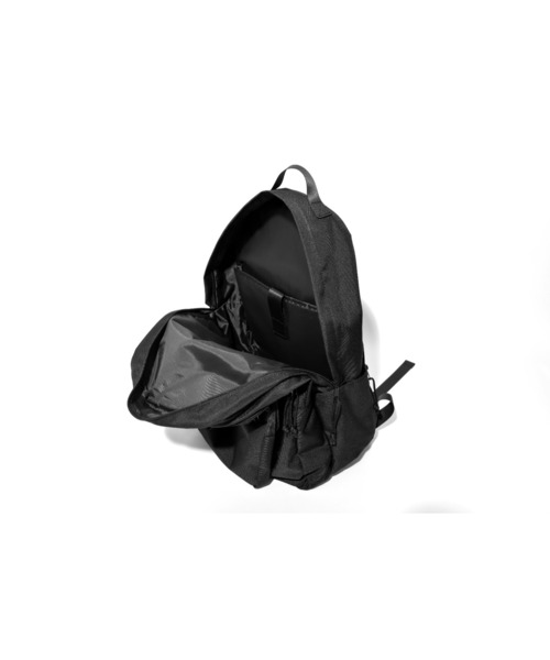 DEVICE(デバイス)の「【WEARISTA tai × DEVICE コラボ】Rename フロントプレート バックパック(バックパック/リュック・メンズ・ブラック・FREE)」の19枚目の写真
