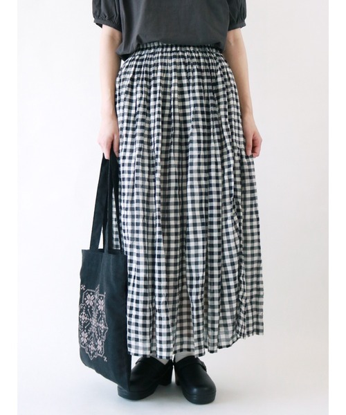 Samansa Mos2（サマンサ モスモス）の「ボイルギャザースカート（スカート・レディース・ベージュ/オフホワイト/キナリ/ブラック/グリーン・ﾌﾘ-）」の2枚目の写真