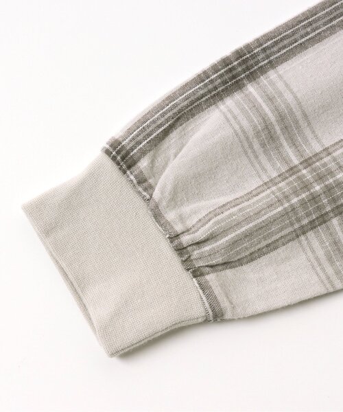 apres les cours(アプレレクール)の「チェックパッチワークパーカー(パーカー・キッズ・グレー/ブラウン・140/100/80/90/120/130/110)」の16枚目の写真