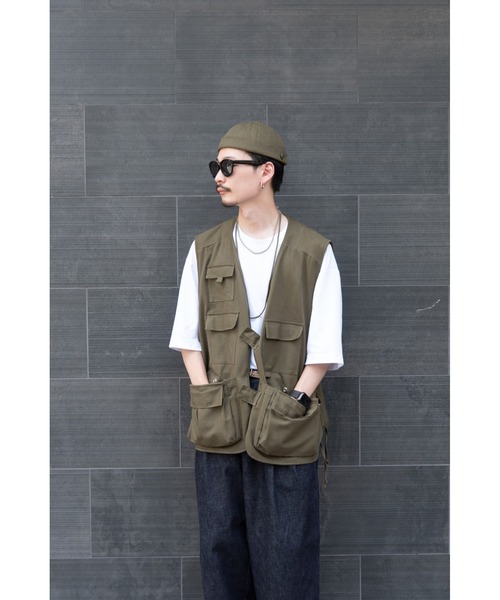 DEVICE（デバイス）の「【WEARISTA じーたー×DEVICE コラボ 3点 SET】DEVICE ＋ ハンティング ベスト / ロールキャップ / サングラス (ケース付き)（ベスト・メンズ・ブラック/カーキ・FREE）」の17枚目の写真