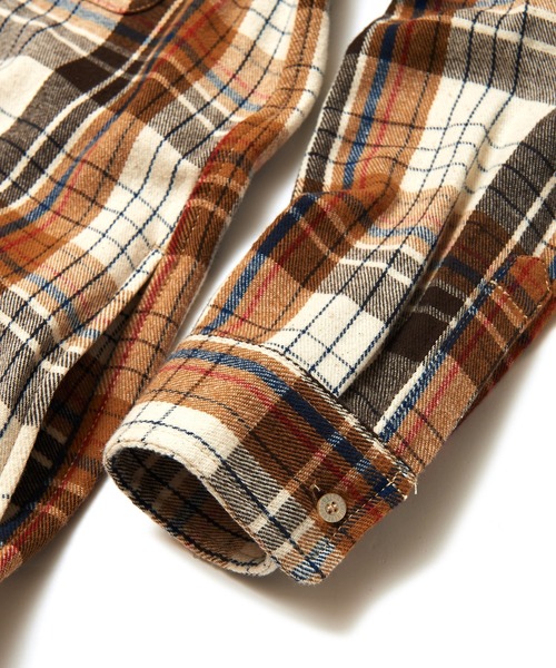 UNIVERSAL OVERALL（ユニバーサルオーバーオール）の「UNIVERSAL OVERALL　SHIRT OP U2132844（シャツワンピース・レディース・ベージュ/オリーブ/ブルー・FREE）」の17枚目の写真