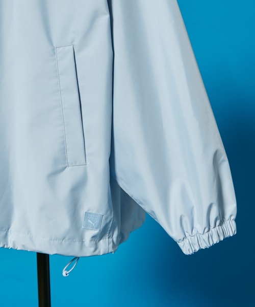 Maison Kitsune（メゾンキツネ）の「【PUMA×MAISON KITSUNE】SMOCK/スモックパーカー（パーカー・レディース・ブラック/ブルー・MEDIUM）」の12枚目の写真