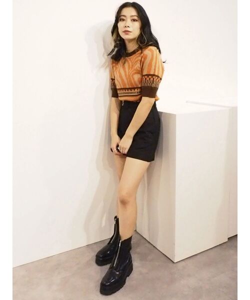 EVRIS（エヴリス）の「バックオープンジャガードニットトップス（ニット/セーター・レディース・オレンジ/ブルー/グリーン・FREE）」の12枚目の写真