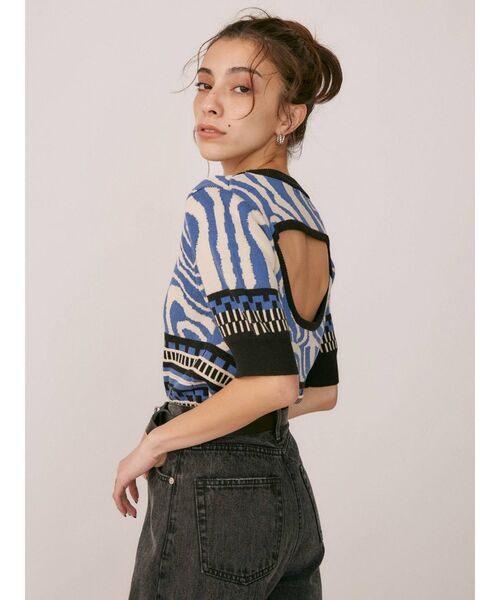 EVRIS（エヴリス）の「バックオープンジャガードニットトップス（ニット/セーター・レディース・オレンジ/ブルー/グリーン・FREE）」の15枚目の写真