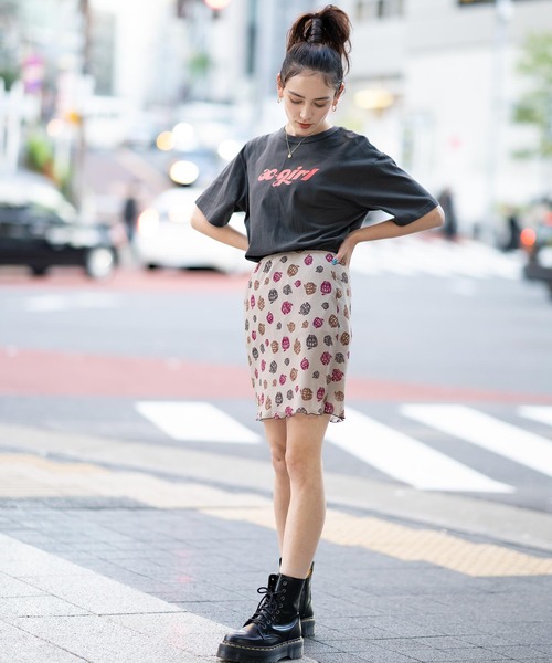 X-girl（エックスガール）の「CHUBBY ロゴTシャツ（Tシャツ/カットソー・レディース・ホワイト/ライトブルー/チャコール・S/M/L/XL）」の15枚目の写真