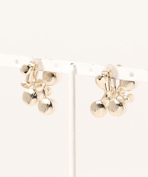 Cupid Heart(キューピッドハート)の「【Cupid Heart】結婚式アクセサリー ジャスマンイヤリング(イヤリング・レディース・ゴールド/シルバー・MEDIUM)」の7枚目の写真