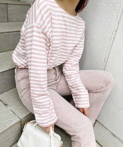 one after another NICE CLAUP（ワンアフターアナザーナイスクラップ）の「ルーズなシルエットでこなれ感を。ゆったりボーダーロンT（Tシャツ/カットソー・レディース・グリーン/ピンク/ブラック/イエロー・FREE）」の22枚目の写真