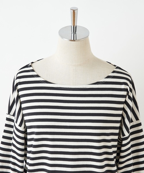 one after another NICE CLAUP（ワンアフターアナザーナイスクラップ）の「ルーズなシルエットでこなれ感を。ゆったりボーダーロンT（Tシャツ/カットソー・レディース・グリーン/ピンク/ブラック/イエロー・FREE）」の6枚目の写真