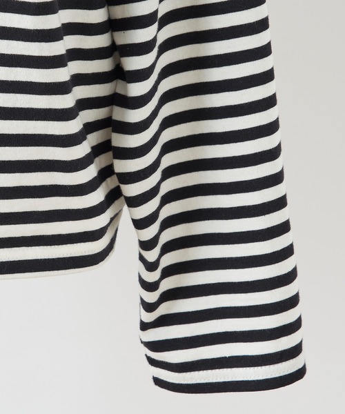 one after another NICE CLAUP（ワンアフターアナザーナイスクラップ）の「ルーズなシルエットでこなれ感を。ゆったりボーダーロンT（Tシャツ/カットソー・レディース・グリーン/ピンク/ブラック/イエロー・FREE）」の7枚目の写真