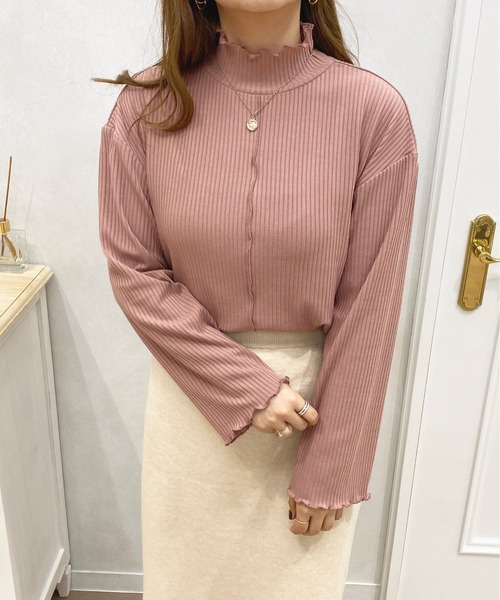 apres jour（アプレジュール）の「ハイネックリブメロートップス【ZOZOTOWN限定アイテム】（Tシャツ/カットソー・レディース・ブラック/ピンク/アイボリー/モカ・X-LARGE/フリー）」の6枚目の写真