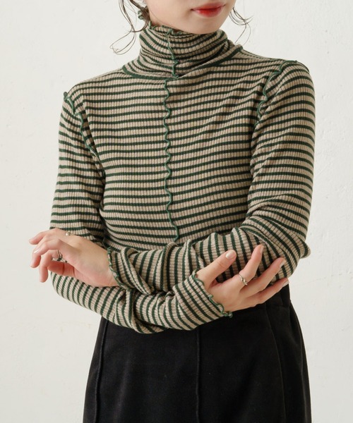 Kastane（カスタネ）の「メローリブボーダーハイネックニット（ニット/セーター・レディース・ブラック/グリーン/ライトベージュ・FREE）」の9枚目の写真