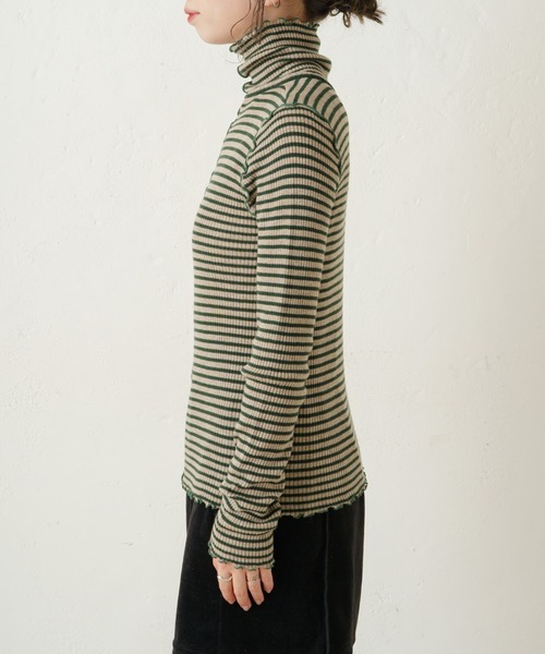 Kastane（カスタネ）の「メローリブボーダーハイネックニット（ニット/セーター・レディース・ブラック/グリーン/ライトベージュ・FREE）」の14枚目の写真