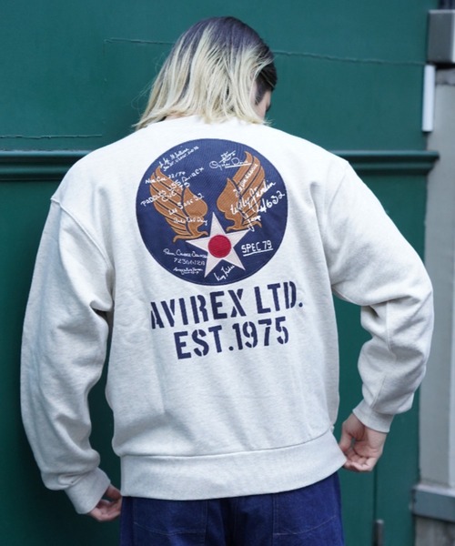 AVIREX（アヴィレックス）の「【直営店限定】エアフォース クルーネック スウェット / AIR FORCE CREW SWEAT / アヴィレックス / AVIREX（スウェット・メンズ・ブラック/エンジ/オートミール/ネイビー/オリーブ・MEDIUM/LARGE/X-LARGE/XX-LARGE）」の3枚目の写真