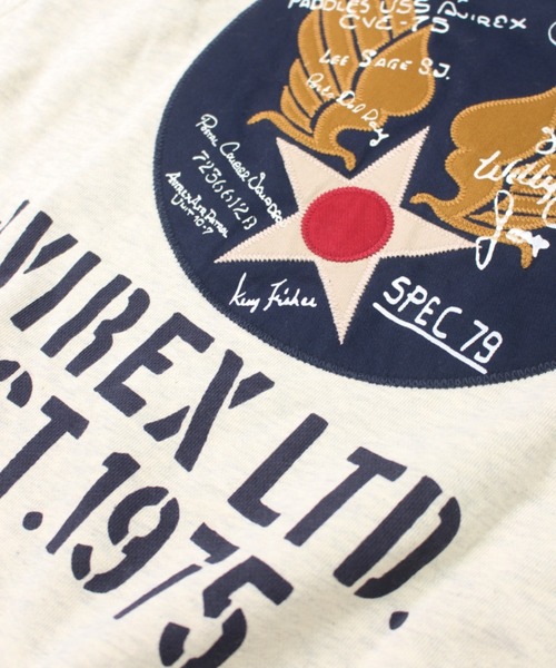 AVIREX（アヴィレックス）の「【直営店限定】エアフォース クルーネック スウェット / AIR FORCE CREW SWEAT / アヴィレックス / AVIREX（スウェット・メンズ・ブラック/エンジ/オートミール/ネイビー/オリーブ・MEDIUM/LARGE/X-LARGE/XX-LARGE）」の20枚目の写真