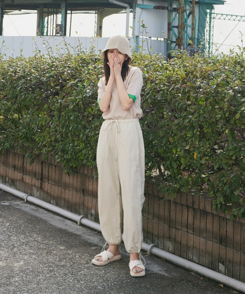 Auntie Rosa Holiday(アンティローザホリデー)の「バイカラークルーニットプルオーバー(ニット/セーター・レディース・オレンジ/ベージュ・FREE)」の9枚目の写真
