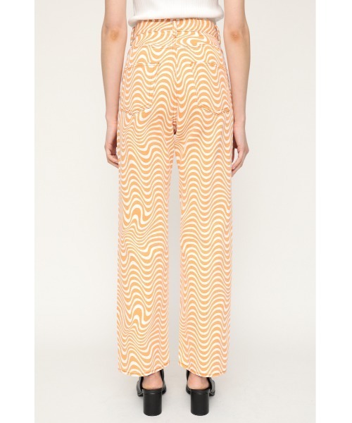 SLY(スライ)の「WAVY PATTERN HW STRAIGHT PT/ハイウエストデニムパンツ(デニムパンツ・レディース・ブルー系その他/オレンジ系その他・1/2/0)」の10枚目の写真