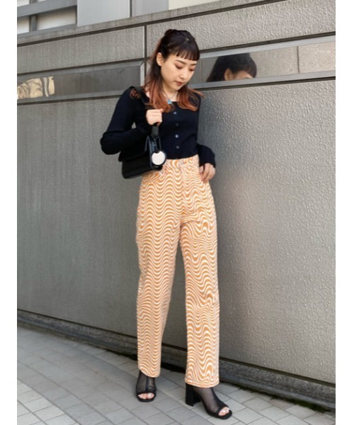 SLY(スライ)の「WAVY PATTERN HW STRAIGHT PT/ハイウエストデニムパンツ(デニムパンツ・レディース・ブルー系その他/オレンジ系その他・1/2/0)」の20枚目の写真
