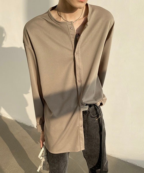 WESTBOY(ウエストボーイ)の「ルーズシルエットノーカラーシャツ WOG22S1TP06 【WB ORIGINALS】(シャツ/ブラウス・メンズ・グリーン/ブラウン/ブラック/ホワイト・M/L/XL)」の4枚目の写真