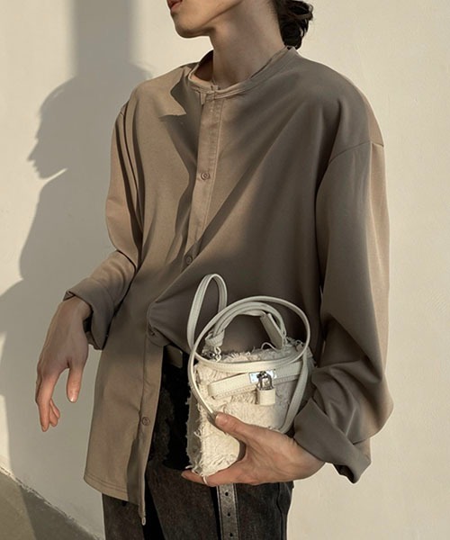 WESTBOY(ウエストボーイ)の「ルーズシルエットノーカラーシャツ WOG22S1TP06 【WB ORIGINALS】(シャツ/ブラウス・メンズ・グリーン/ブラウン/ブラック/ホワイト・M/L/XL)」の16枚目の写真