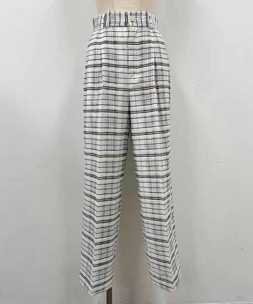 audrey and john wad（オードリーアンドジョンワッド）の「裏付き2タックチェックパンツ（その他パンツ・レディース・ブラック/グリーン・M）」の22枚目の写真