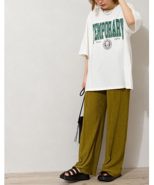 SpRay(スプレイ)の「カレッジ BIG Tシャツ(Tシャツ/カットソー・レディース・オフホワイト/ピンク/ブルー/グリーン/オートミール/スミクロ・FREE)」の16枚目の写真