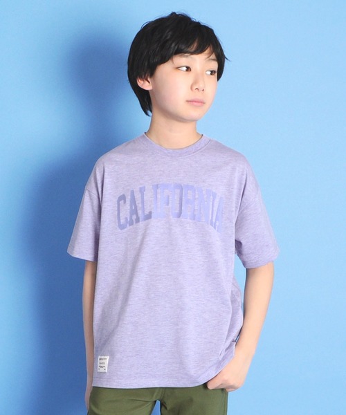 GLAZOS(グラソス)の「カラー杢天竺・接触冷感ドロップショルダーカレッジロゴ半袖Tシャツ(Tシャツ/カットソー・キッズ・パープル/オレンジ/ブルー/グリーン・130cm/140cm/150cm/160cm/170cm)」の3枚目の写真